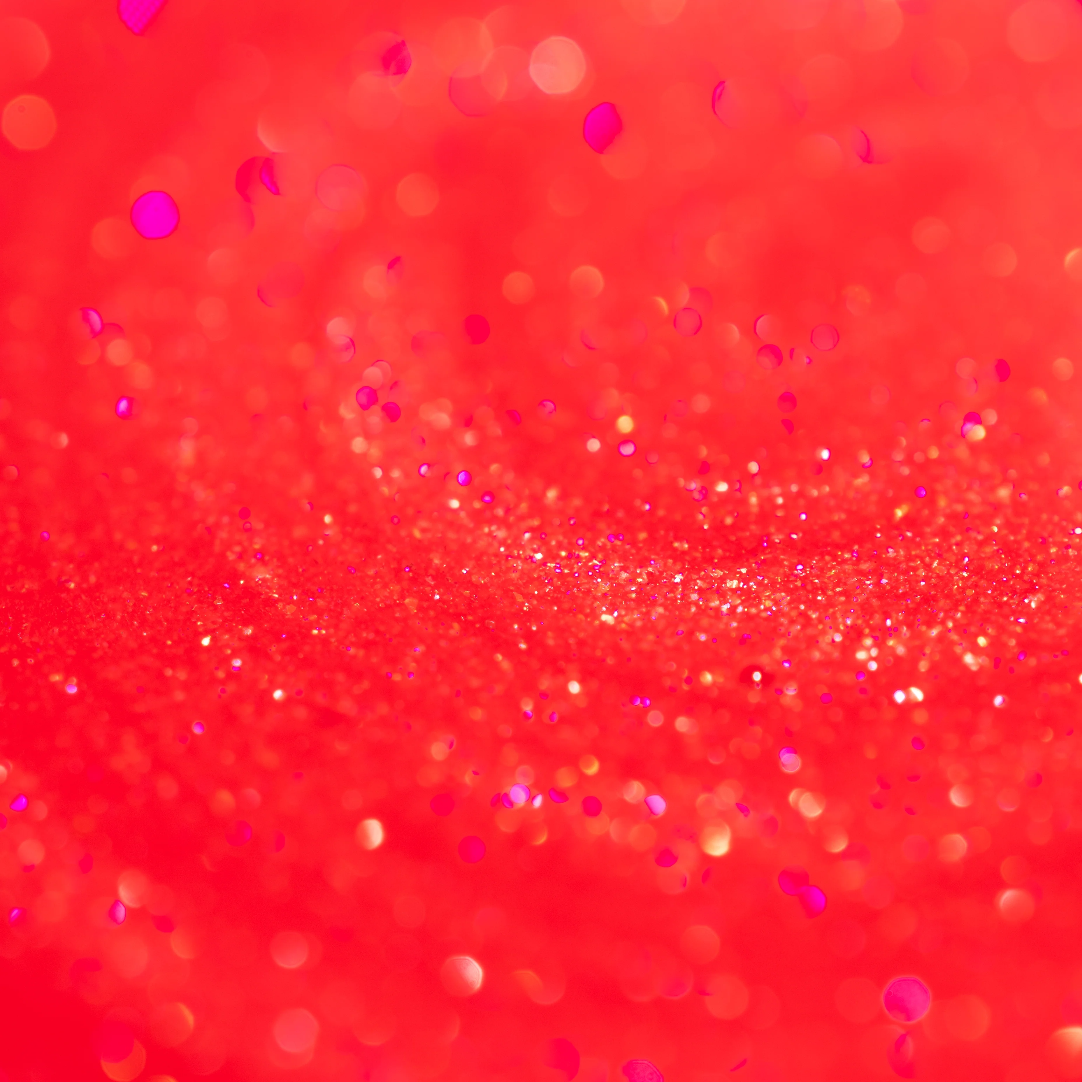 Embered Lip Plumping Oil - Image 3